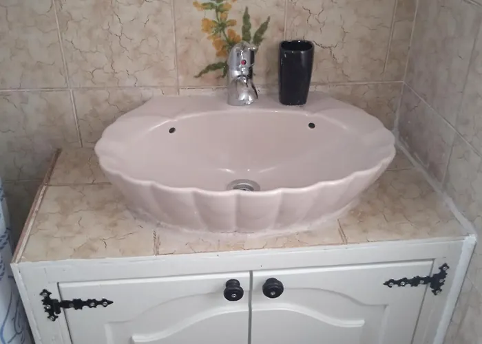 Vicino Al Mare * Parálion Ástros